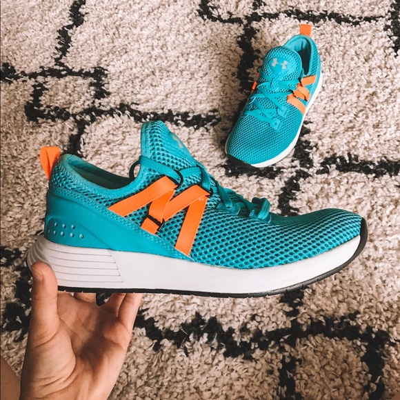 under armour breathe trainer x nm womens training shoes